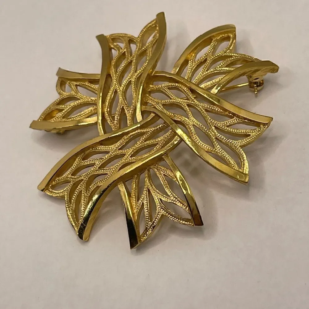 Vintage crown trifari brooch